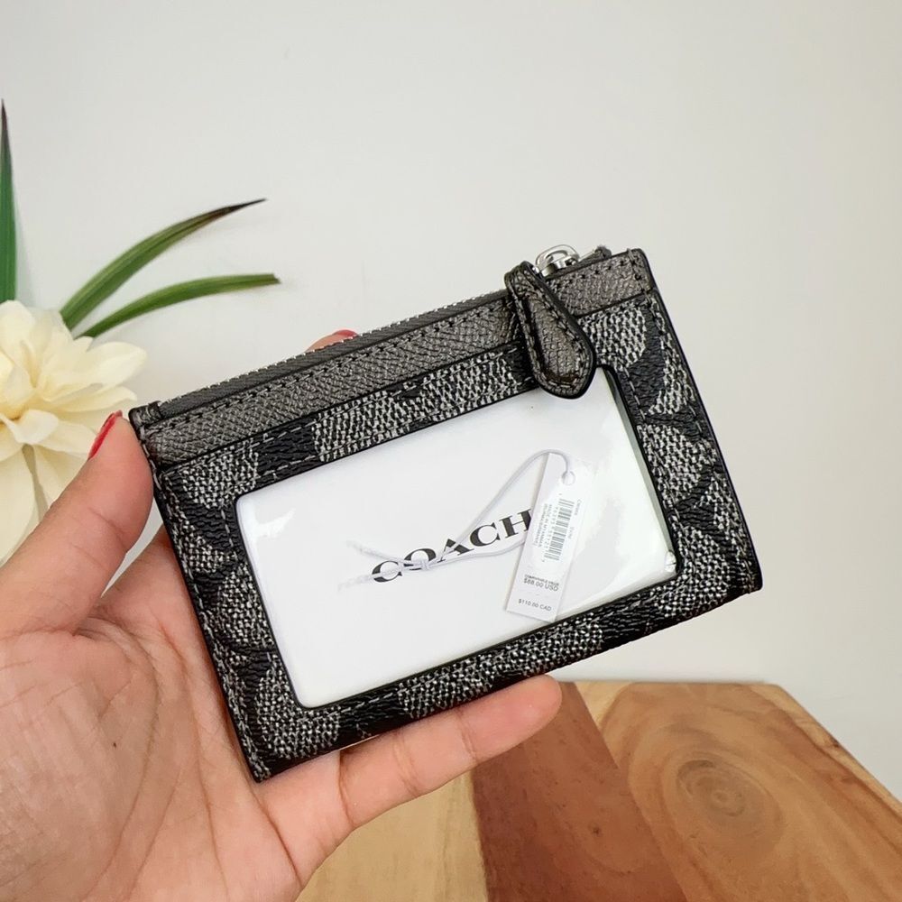 NWT Coach Mini Skinny Id Case In Signature Canvas - Picture 3 of 4